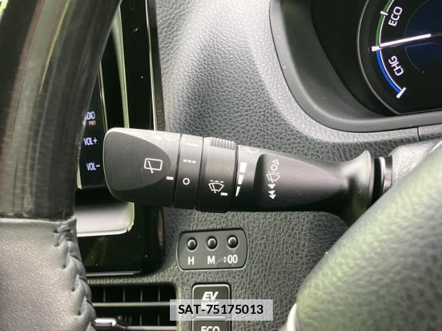 Toyota ESQUIRE 2021-01 7806928-16