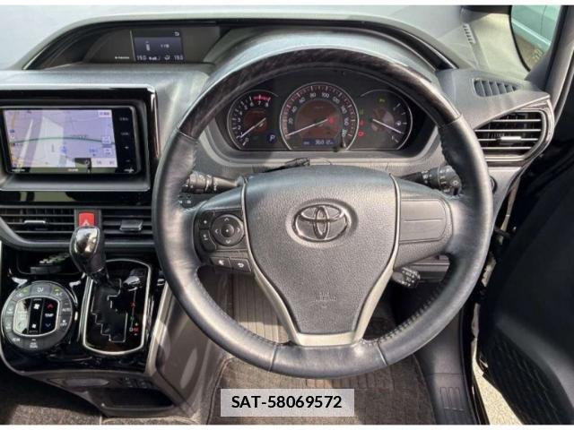 Toyota ESQUIRE 2020-03 7807293-2