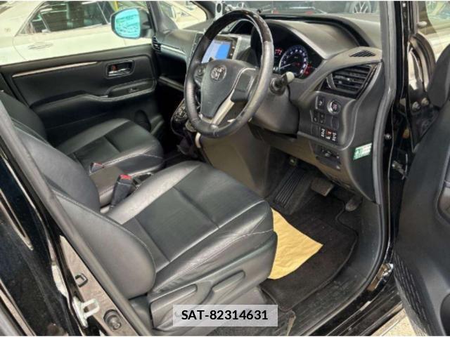 Toyota ESQUIRE 2017 7807541-2