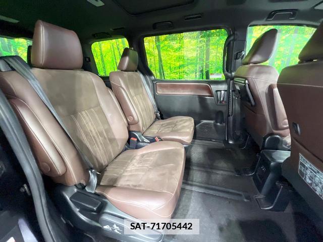 Toyota ESQUIRE 2018-10 7808057-8