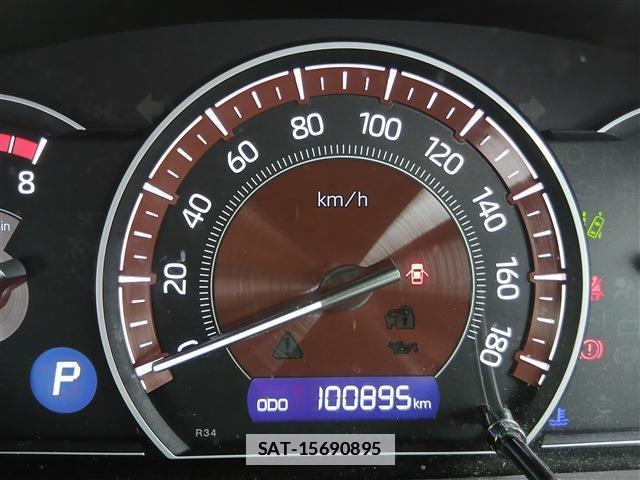 Toyota ESQUIRE 2018-02 7808855-2