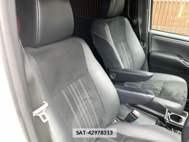Toyota ESQUIRE 2021-07 7809579-2