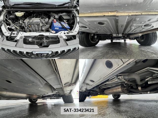 Toyota ESQUIRE 2017-08 7810070-8