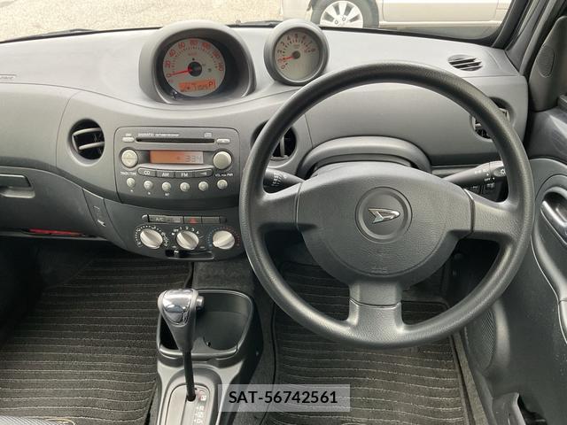 Daihatsu ESSE 2009-04 7804302-4