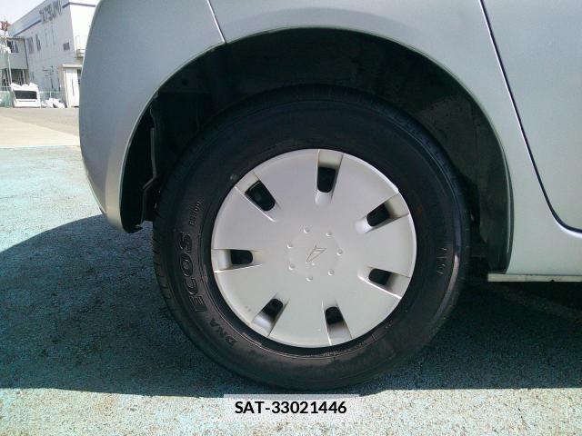 Daihatsu ESSE 2009-07 7806722-10