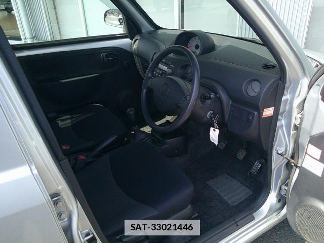 Daihatsu ESSE 2009-07 7806722-12