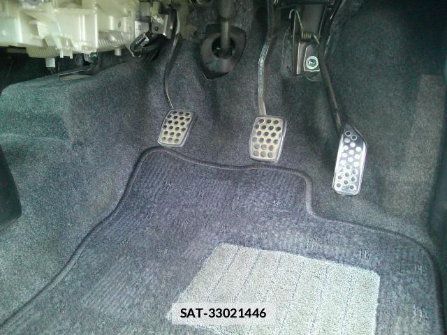 Daihatsu ESSE 2009-07 7806722-19