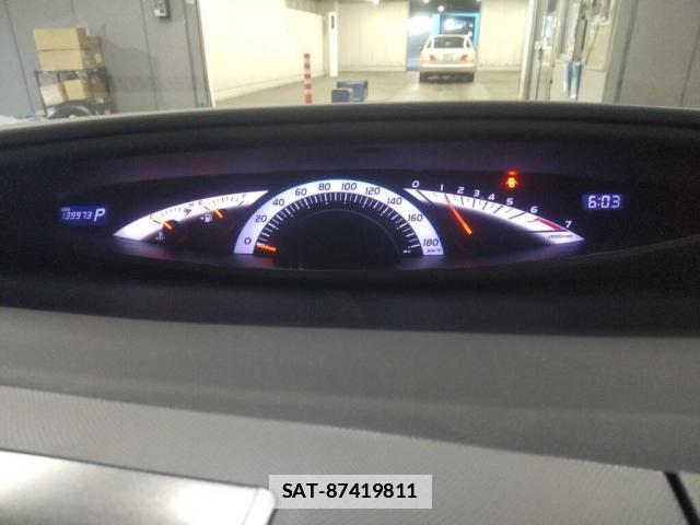 Toyota ESTIMA 2011-10 7796180-3