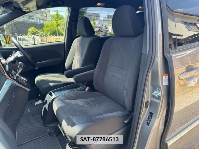 Toyota ESTIMA 2017-01 7798354-13