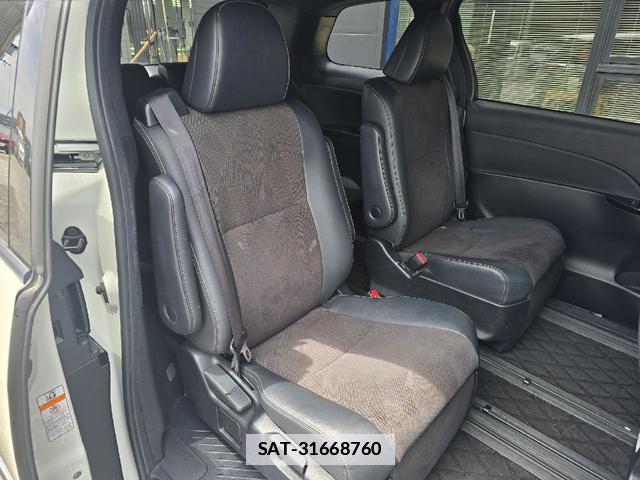 Toyota ESTIMA 2017-03 7803383-5