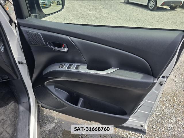 Toyota ESTIMA 2017-03 7803383-8