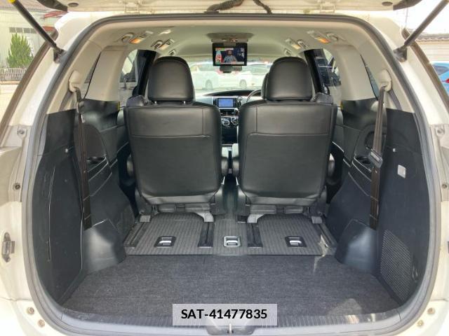 Toyota ESTIMA 2013-03 7805592-7