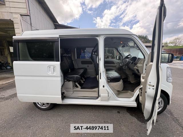 Suzuki EVERY WAGON 2017-04 7795985-17