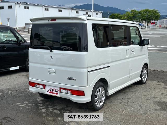 Suzuki EVERY WAGON 2023-02 7801880-2