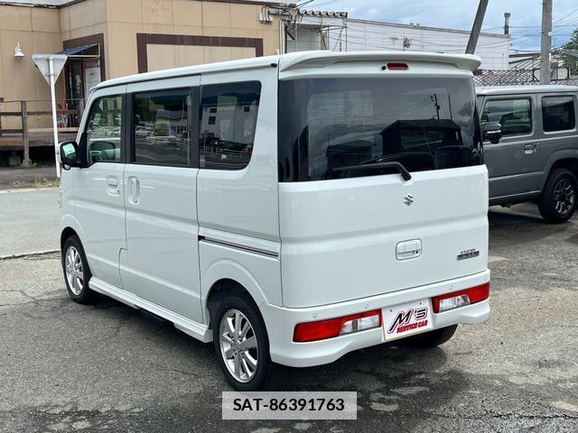 Suzuki EVERY WAGON 2023-02 7801880-3