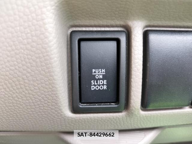 Suzuki EVERY WAGON 2011-08 7802324-11