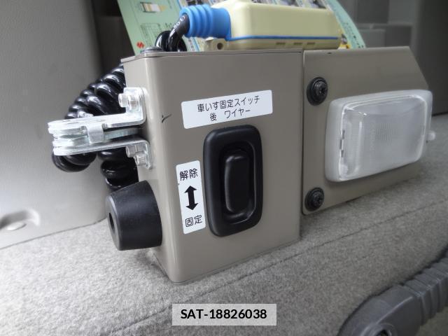 Suzuki EVERY WAGON 2012-03 7805207-3