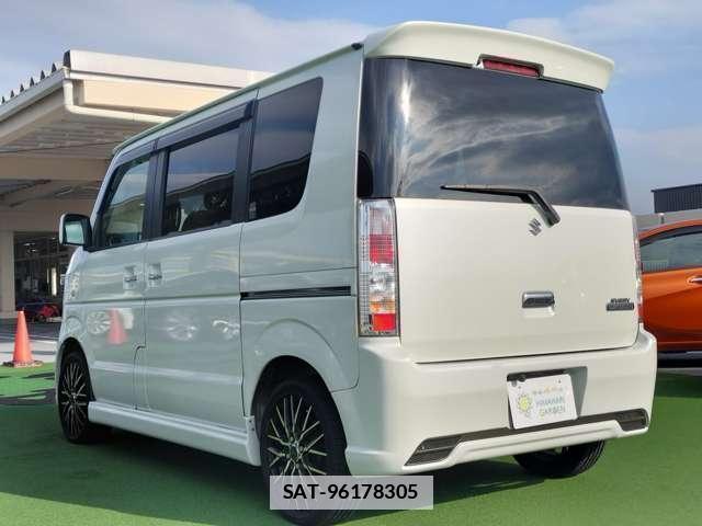 Suzuki EVERY WAGON 2013-01 7805374-3