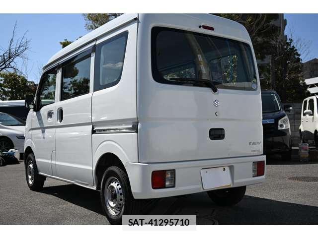 Suzuki EVERY 2017-12 7796583-9