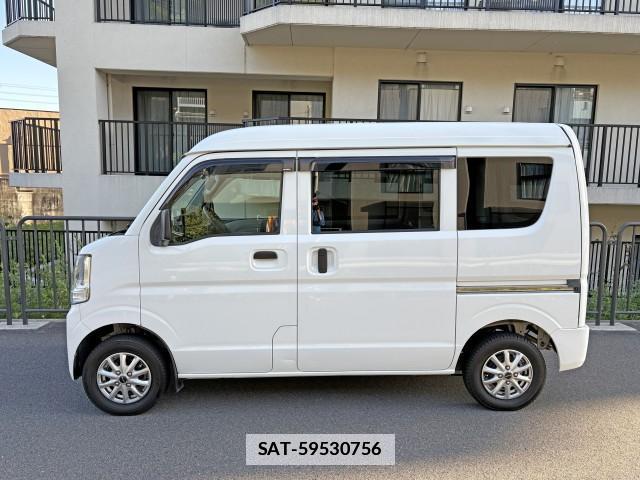 Suzuki EVERY 2018-06 7797017-3