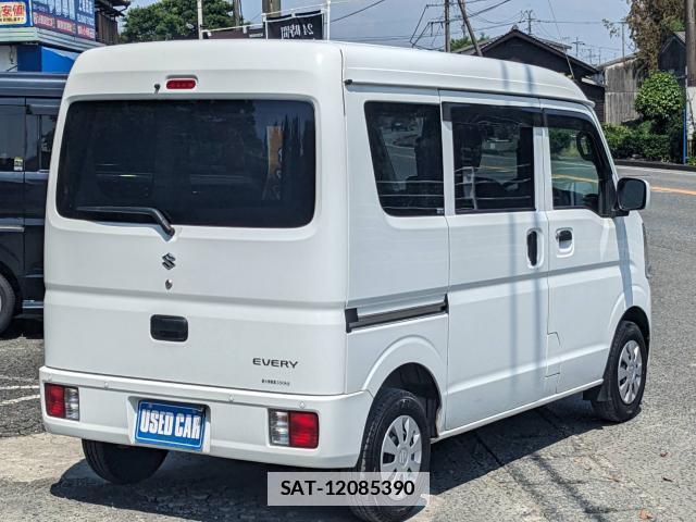 Suzuki EVERY 2023-05 7797787-3