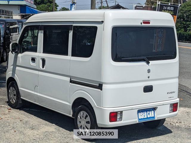 Suzuki EVERY 2023-05 7797787-5