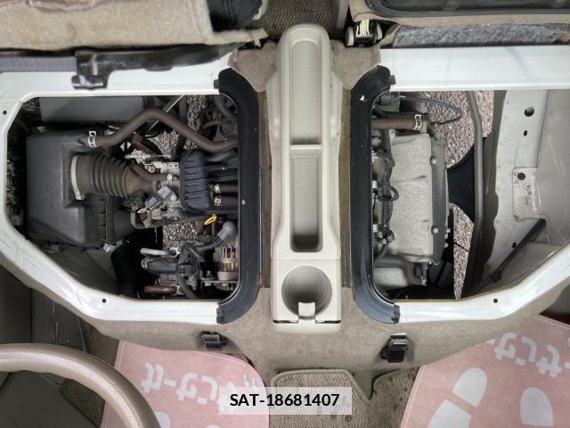 Suzuki EVERY 2014-11 7797799-17