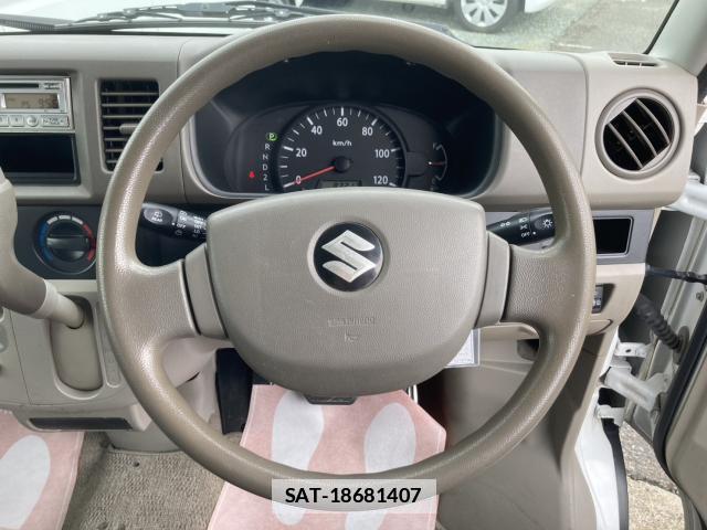 Suzuki EVERY 2014-11 7797799-8