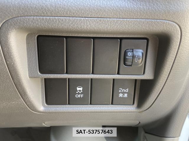Suzuki EVERY 2022-03 7797804-15