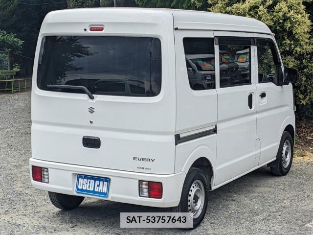Suzuki EVERY 2022-03 7797804-3