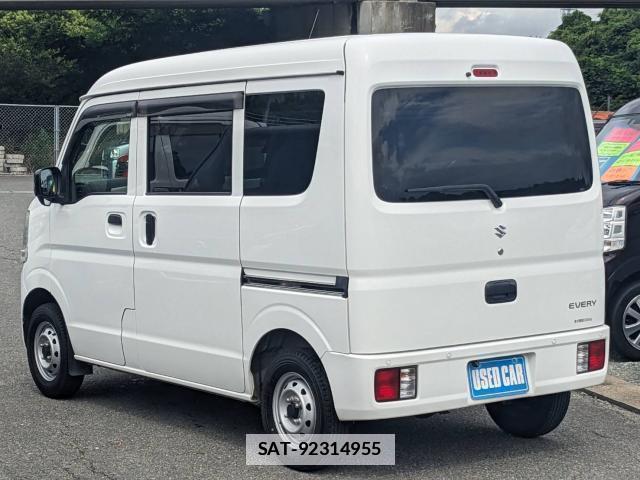 Suzuki EVERY 2022-01 7797808-5