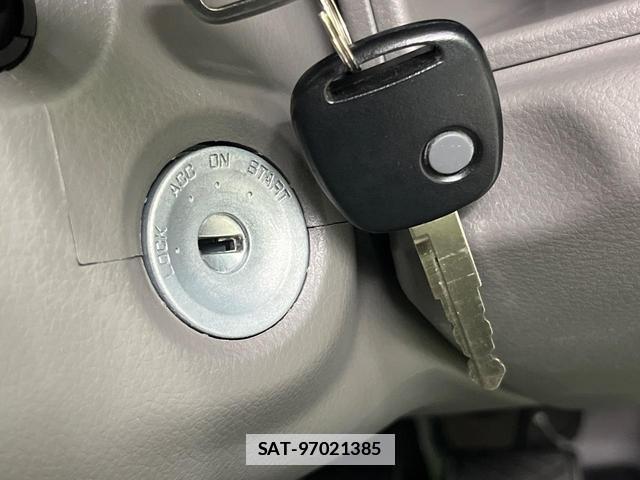 Suzuki EVERY 2024-08 7798137-6