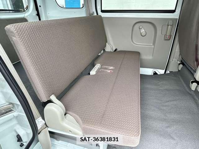 Suzuki EVERY 2026-03 7799348-13