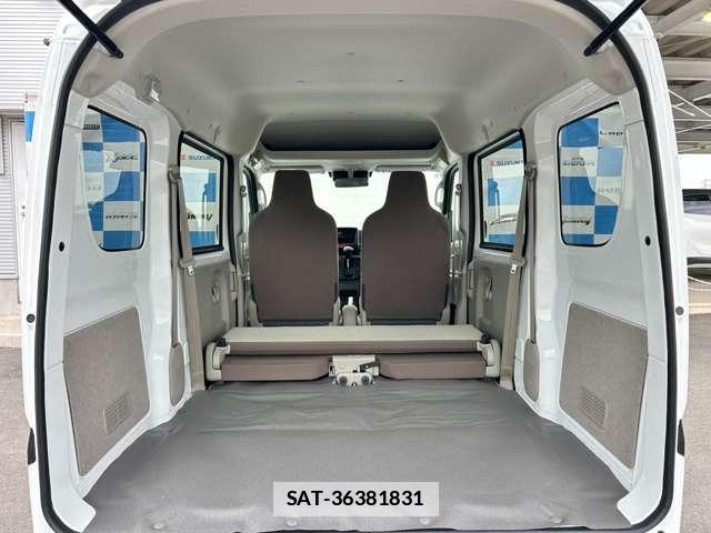 Suzuki EVERY 2026-03 7799348-14