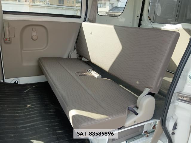 Suzuki EVERY 2024-02 7800678-17