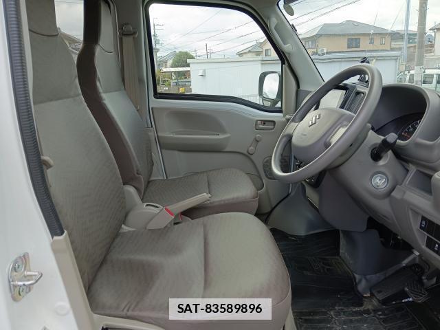 Suzuki EVERY 2024-02 7800678-8