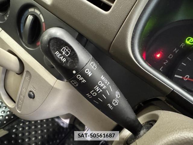 Suzuki EVERY 2012-11 7801261-15