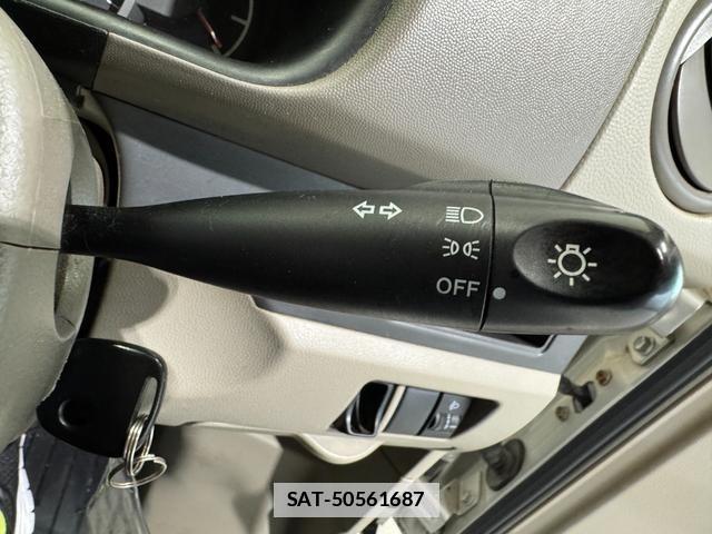 Suzuki EVERY 2012-11 7801261-16