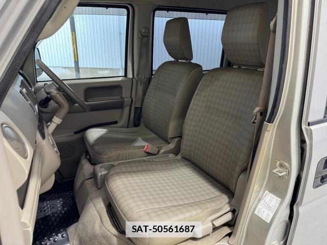 Suzuki EVERY 2012-11 7801261-9