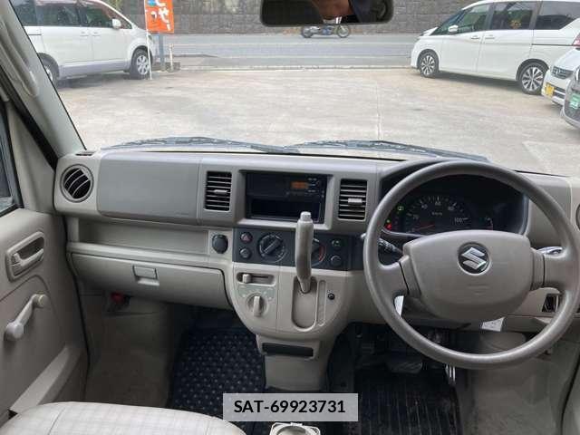 Suzuki EVERY 2011-05 7803991-2