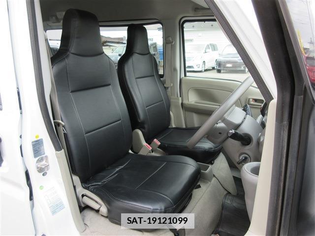 Suzuki EVERY 2018-07 7804206-16