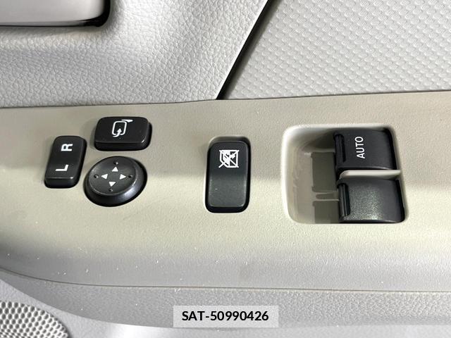 Suzuki EVERY 2021-01 7804505-6
