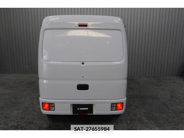 Suzuki EVERY 2024-04 7805326-1