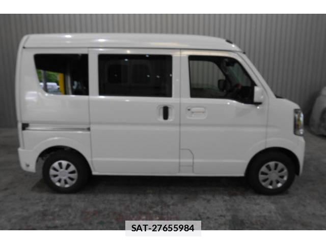 Suzuki EVERY 2024-04 7805326-3