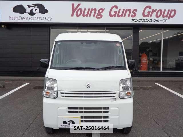 Suzuki EVERY 2023-06 7805473-12