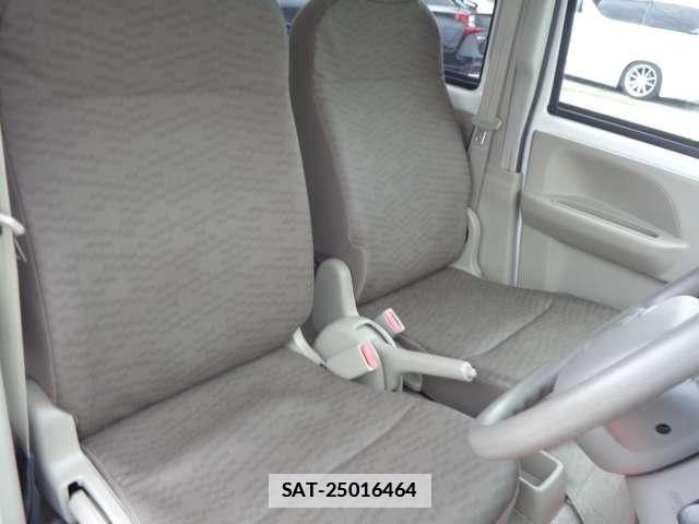 Suzuki EVERY 2023-06 7805473-17