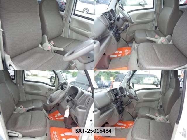 Suzuki EVERY 2023-06 7805473-3