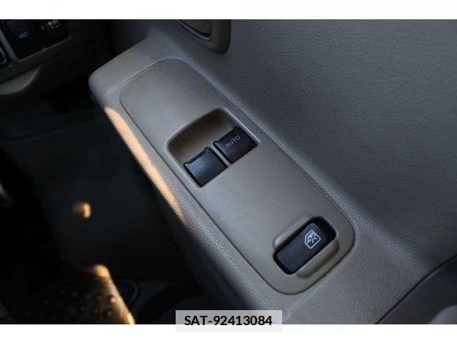 Suzuki EVERY 2014-09 7805523-12
