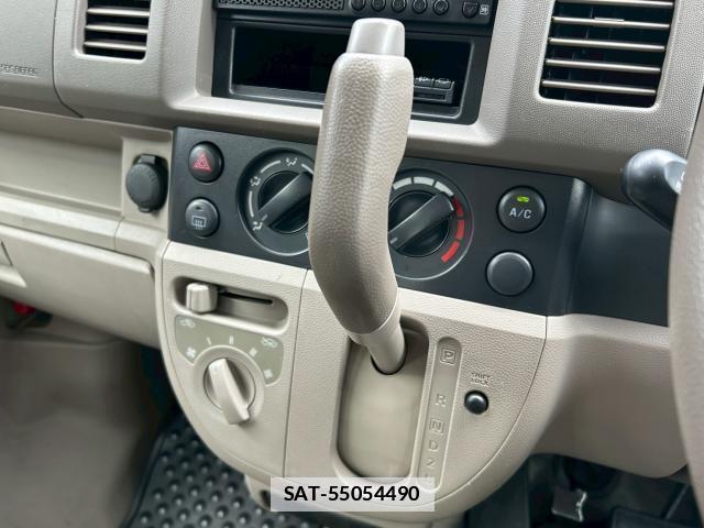 Suzuki EVERY 2014-07 7805690-16