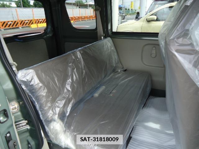 Suzuki EVERY 2025-08 7805883-17